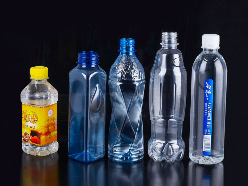 天津出售矿泉水瓶坯|宏辉塑料制品供应实惠的矿泉水瓶坯